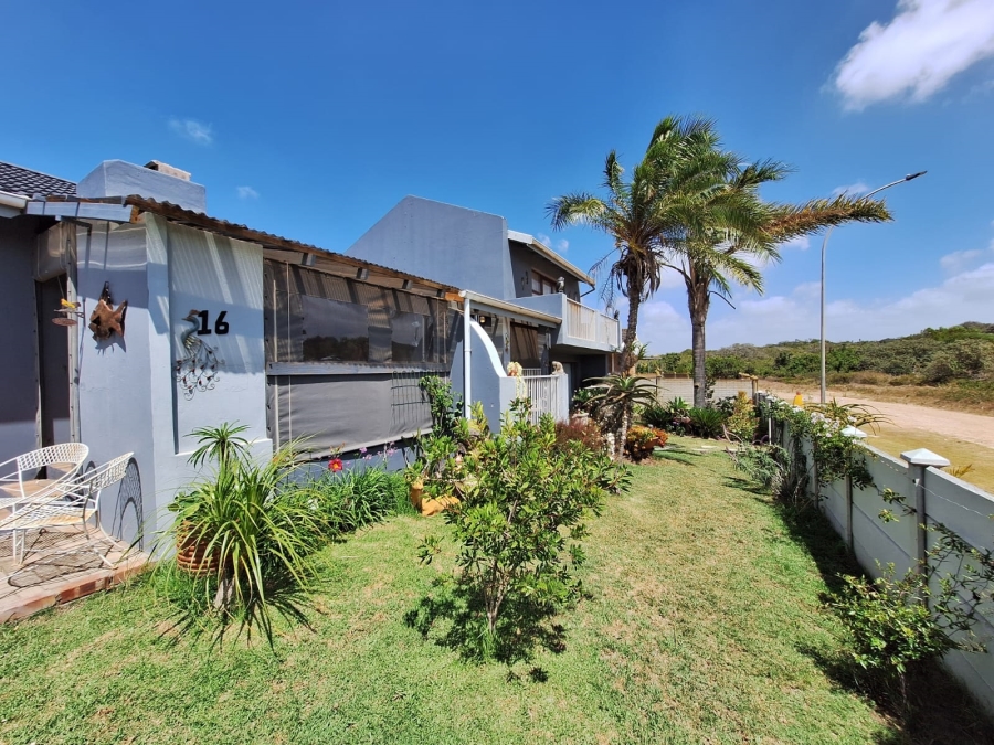 4 Bedroom Property for Sale in Aston Bay Eastern Cape